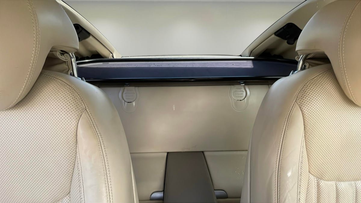 Used 2009 Mercedes-Benz SL 550 w/ Premium I Pkg image 29