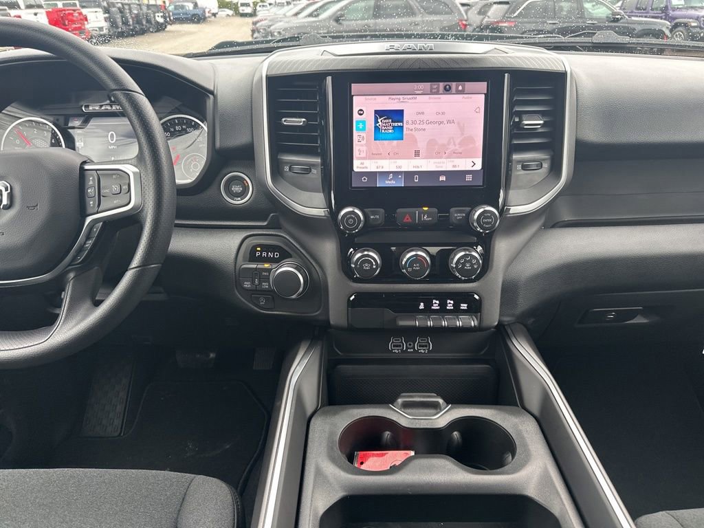 Used 2026 RAM 1500 Express AWD/4WD image 18