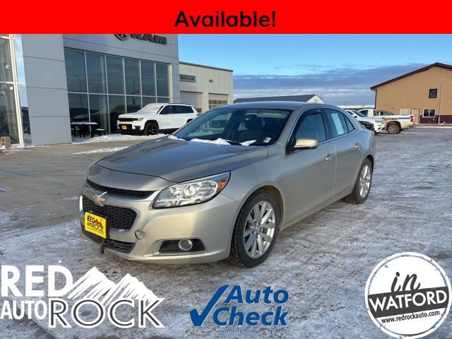 Used 2015 Chevrolet Malibu LT image 2