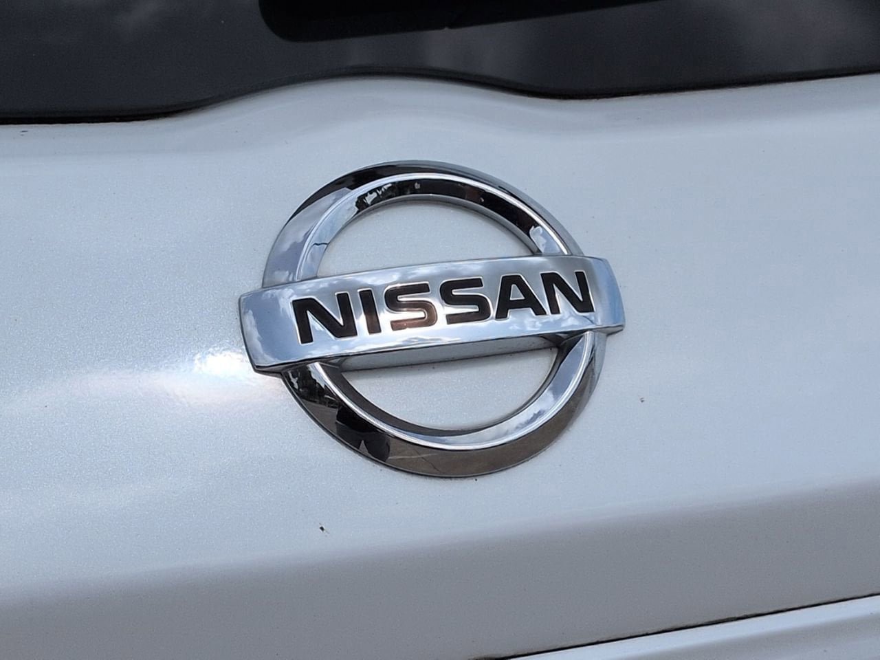 Used 2020 Nissan Kicks SR w/ SR Premium Package FWD image 5