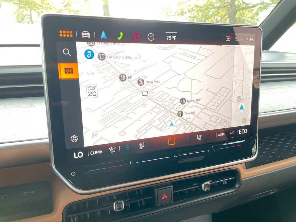 New 2025 Volkswagen ID. Buzz Pro S Plus image 44