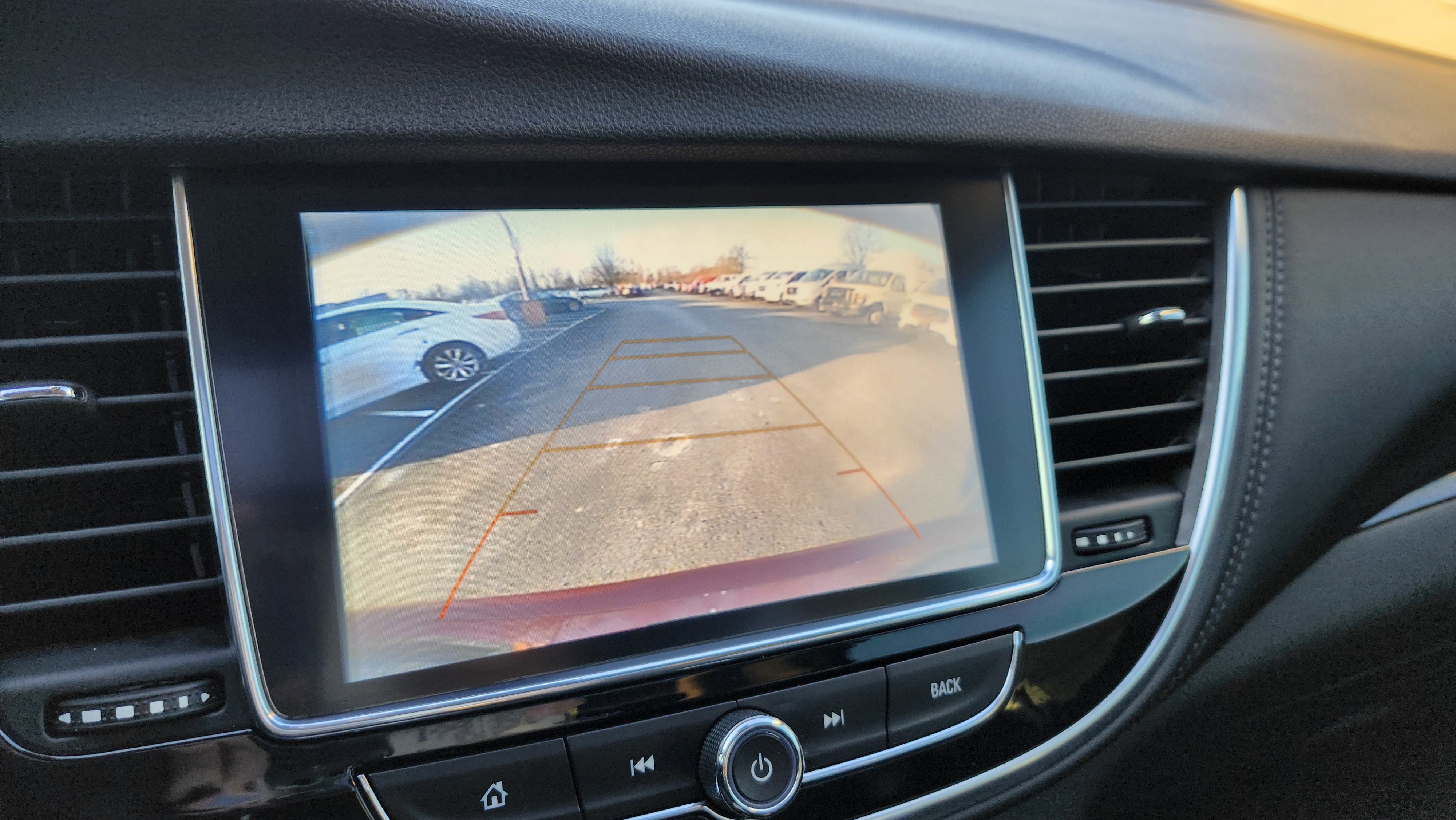 Used 2018 Buick Encore Preferred w/ Experience Buick Package image 4