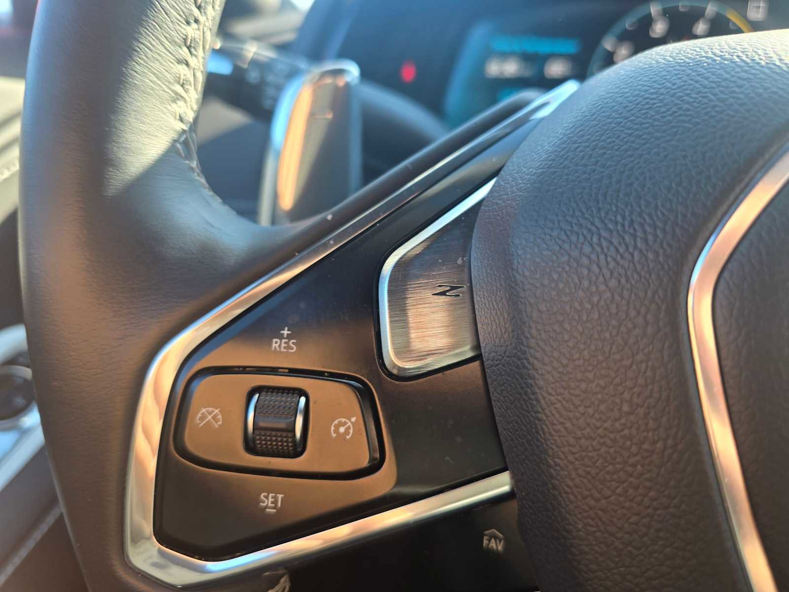 Used 2023 Chevrolet Corvette Stingray Coupe w/ 1LT image 26