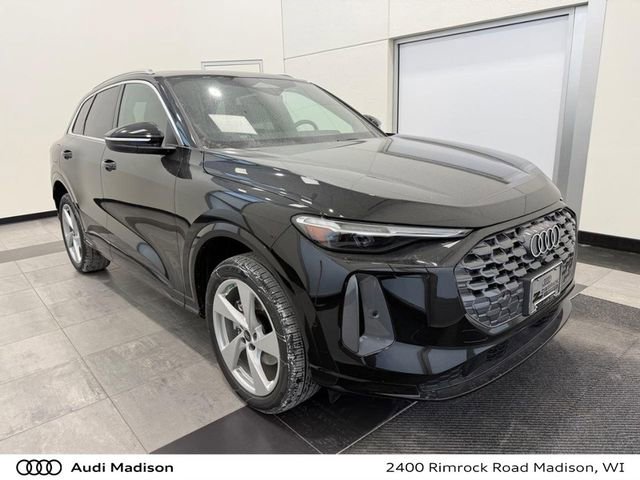 New 2025 Audi Q5 Premium Plus image 1
