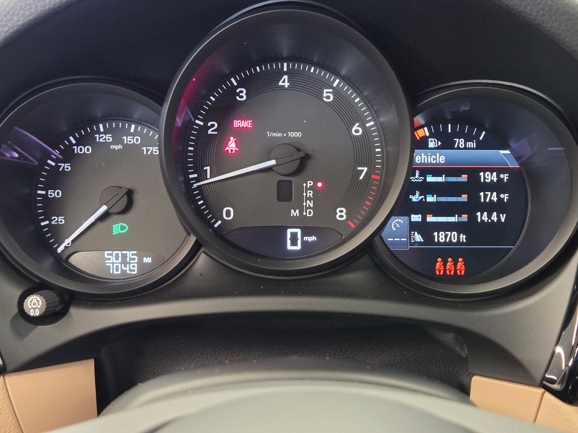 Certified 2026 Porsche Macan AWD/4WD image 19