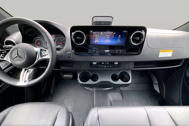 New 2026 Mercedes-Benz Sprinter 2500 image 7