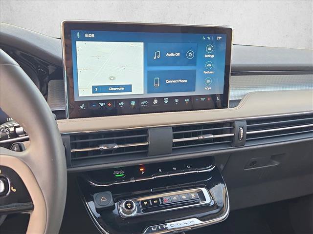 Used 2023 Lincoln Corsair FWD image 12