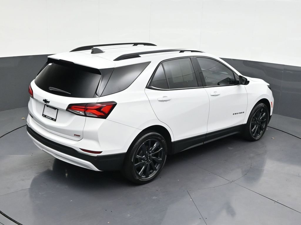 Used 2023 Chevrolet Equinox RS image 19