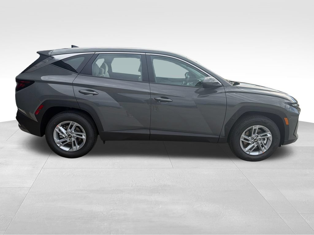 New 2026 Hyundai Tucson SE FWD image 8