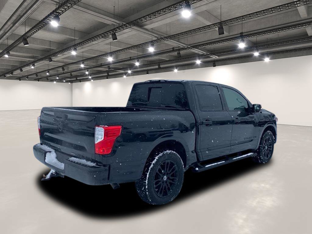 Used 2019 Nissan Titan SV w/ SV Convenience Package image 4