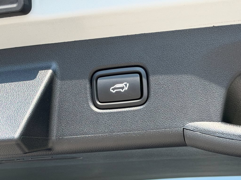 New 2026 Hyundai Tucson SEL Plus w/ Tow & Go Package AWD/4WD image 13