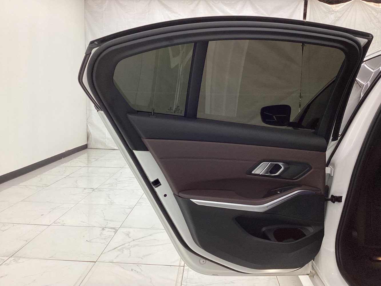 Used 2021 BMW 330e xDrive w/ Convenience Package AWD/4WD image 24