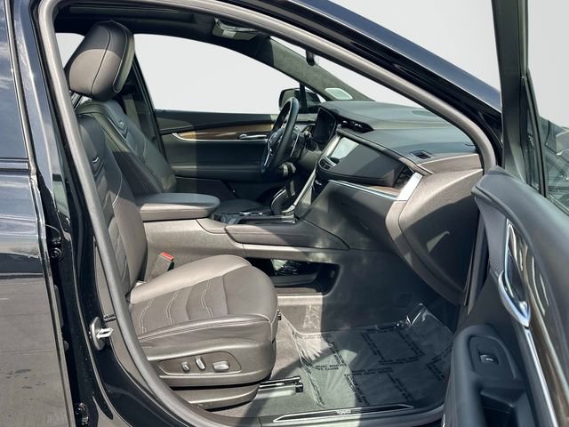 Certified 2023 Cadillac XT5 Sportv w/ Platinum Package image 22