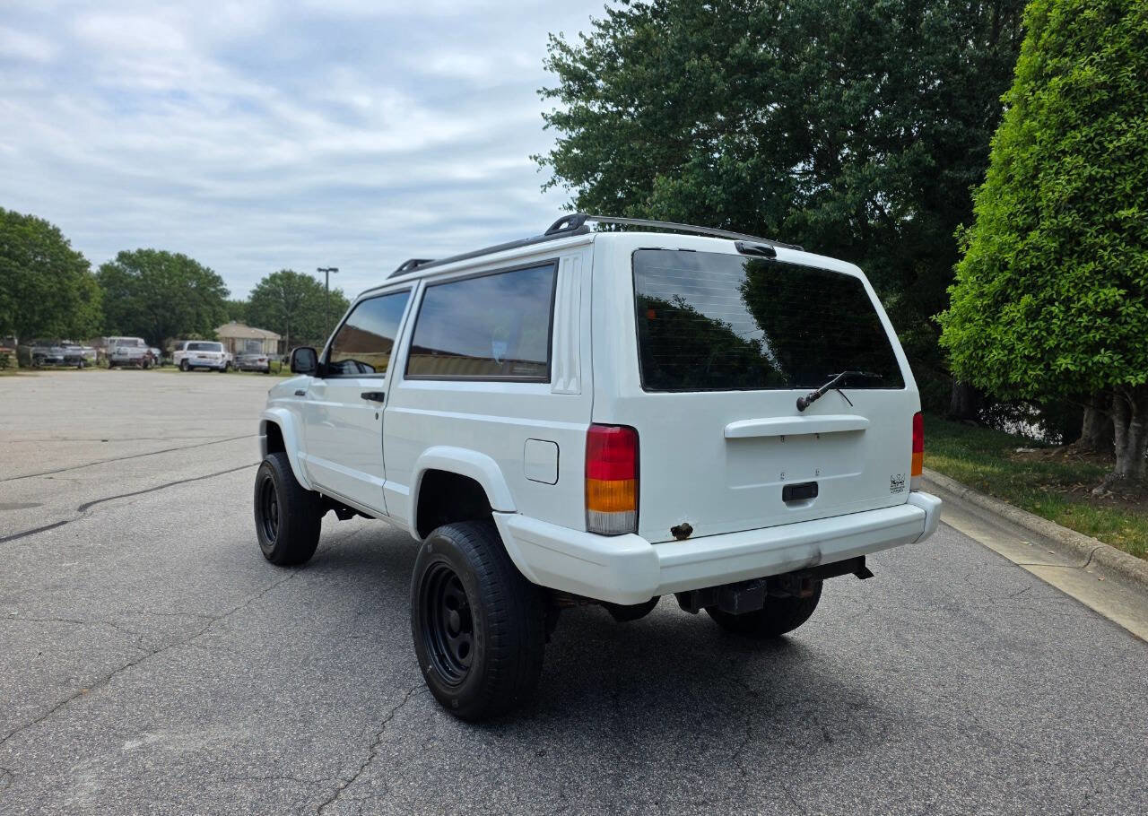 Used 2001 Jeep Cherokee Sport AWD/4WD image 3