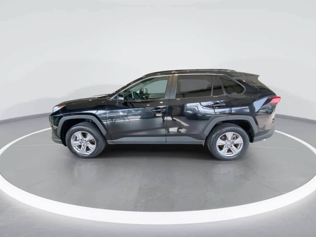Used 2024 Toyota RAV4 XLE w/ Convenience Package AWD/4WD image 5