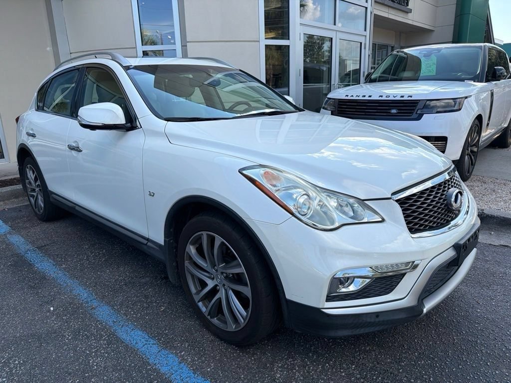 Used 2017 INFINITI QX50 AWD w/ Technology Package image 3