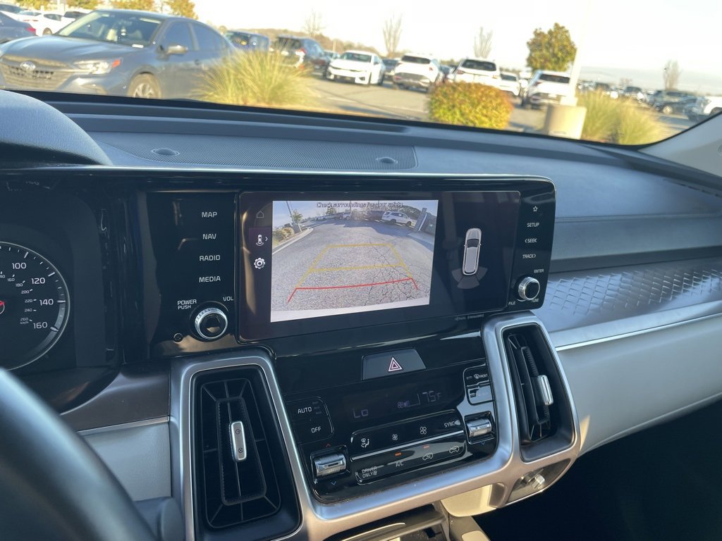 Used 2022 Kia Sorento S image 18