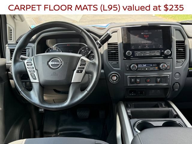 Used 2024 Nissan Titan SV w/ SV Convenience Package RWD image 11