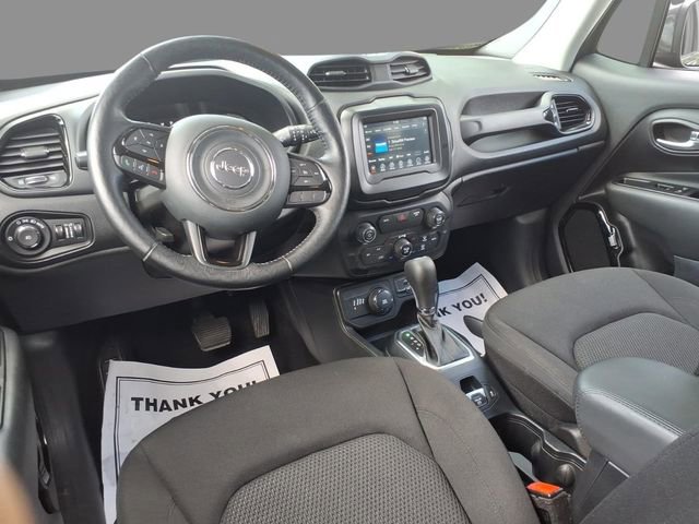 Used 2020 Jeep Renegade Altitude AWD/4WD image 6