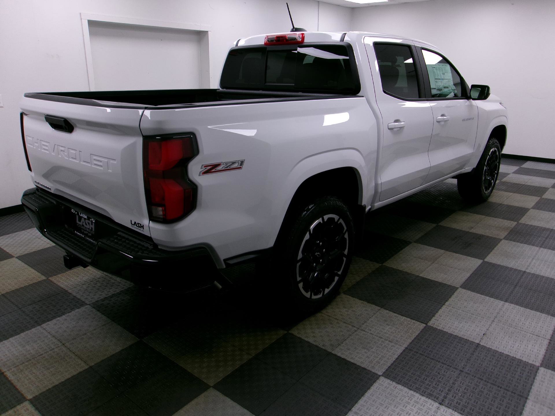 New 2026 Chevrolet Colorado Z71 w/ Z71 Convenience Package 2 image 14