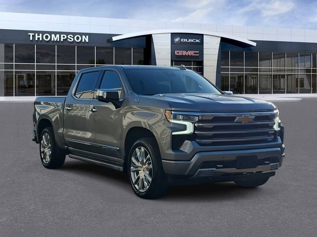 Used 2025 Chevrolet Silverado 1500 High Country w/ High Country Premium Package image 1