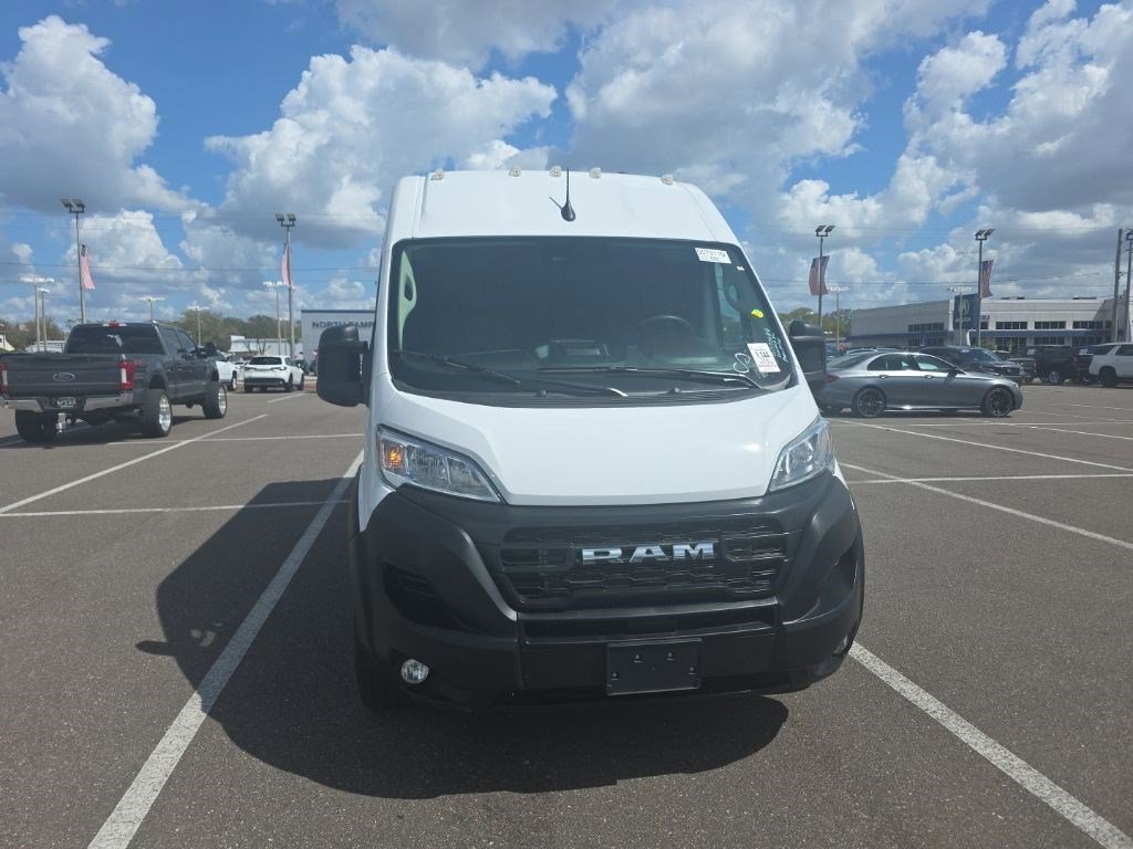 Used 2025 RAM ProMaster 2500 w/ Convenience Group image 2