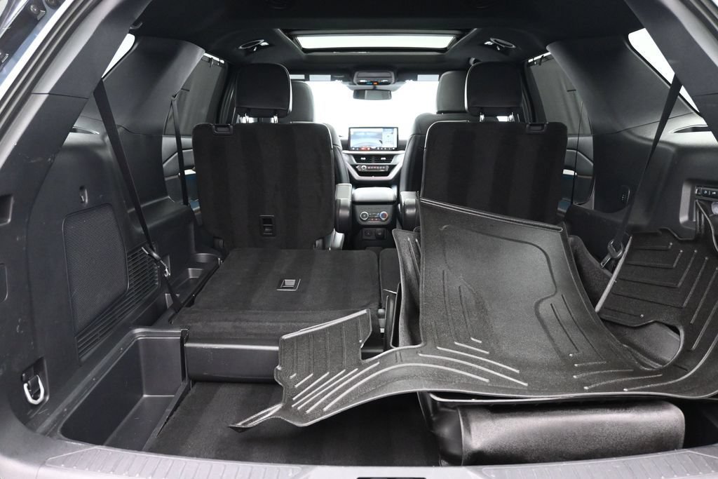 Used 2025 Ford Explorer ST AWD/4WD image 25