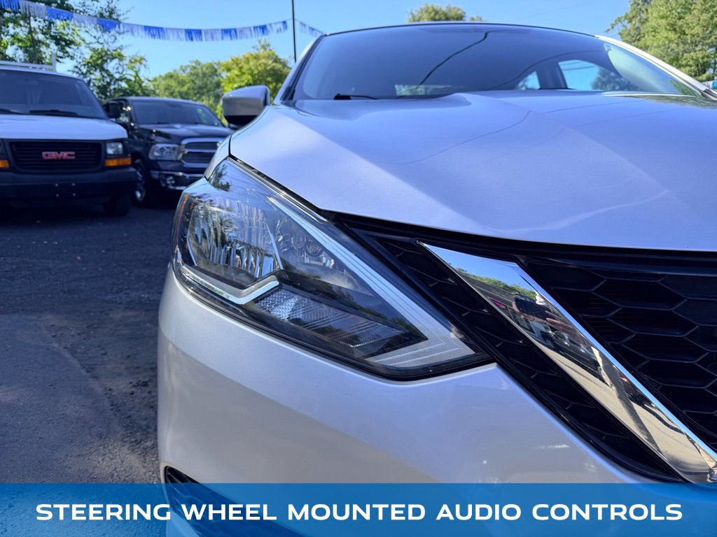 Used 2019 Nissan Sentra SV FWD image 11