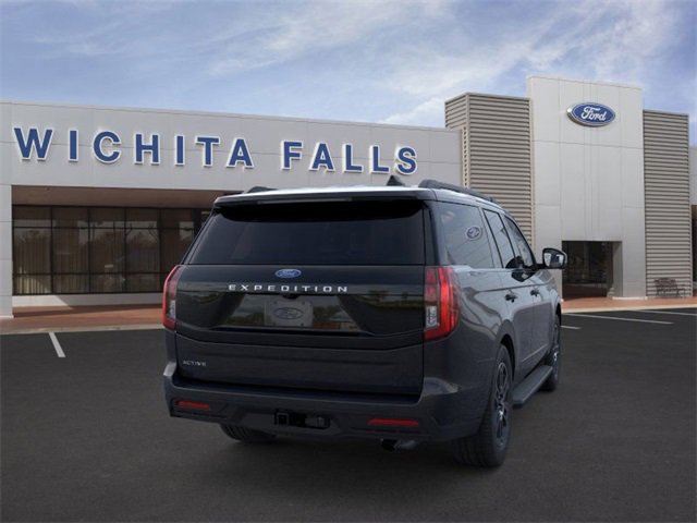 New 2025 Ford Expedition Active image 8