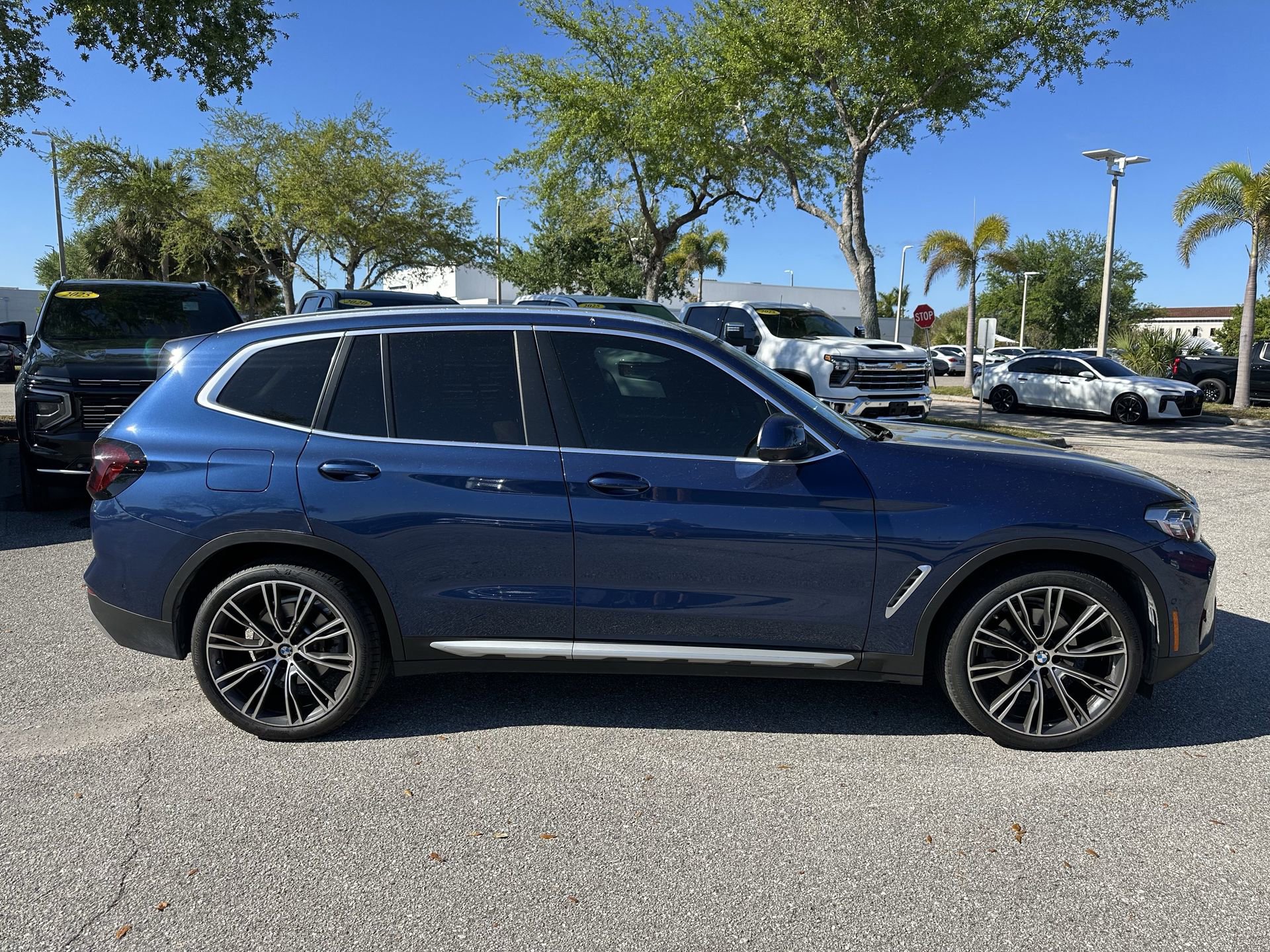 Used 2023 BMW X3 sDrive30i w/ Convenience Package image 3