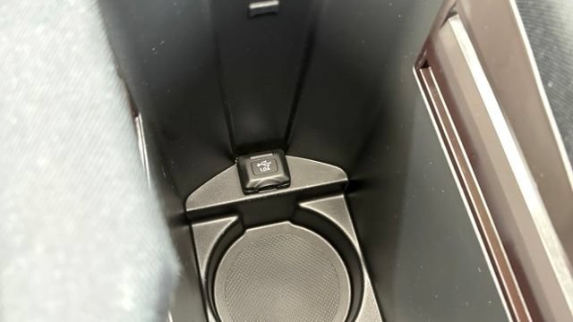 Used 2018 Honda Civic EX image 41