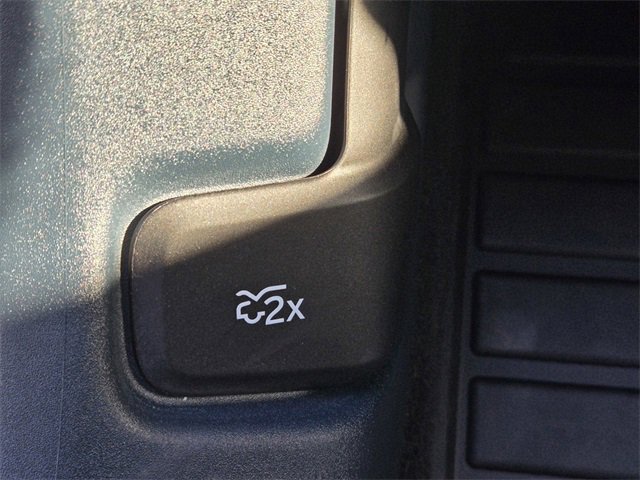 New 2025 Ford Maverick XLT w/ XLT Luxury Package image 16