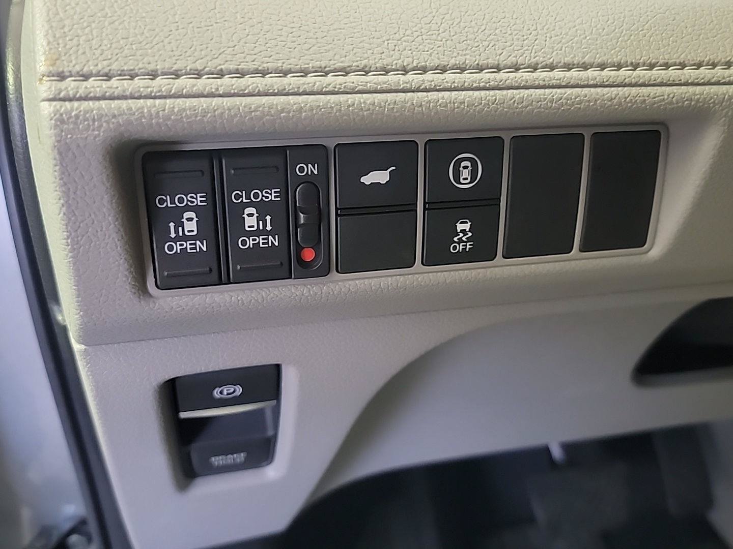 Certified 2023 Honda Odyssey EX-L image 38