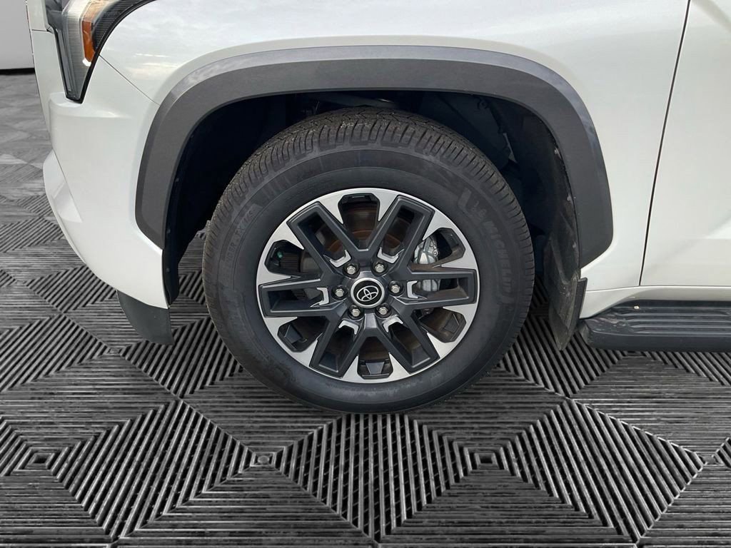 Used 2023 Toyota Sequoia Limited image 35