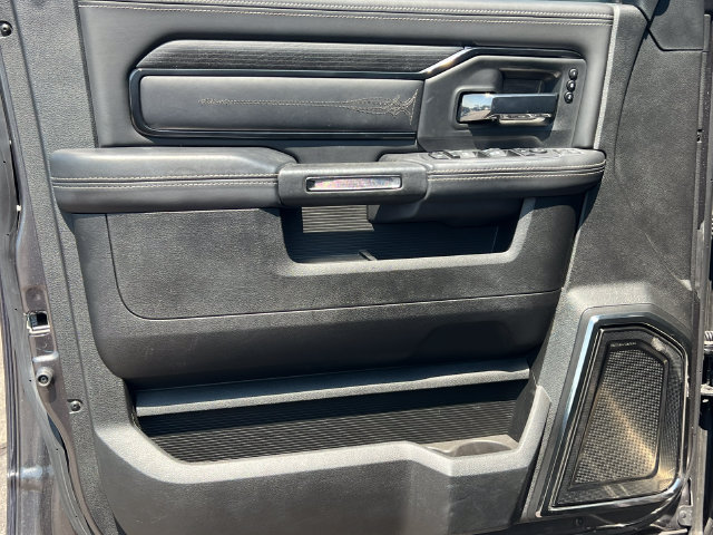 Used 2024 RAM 3500 Limited AWD/4WD image 17