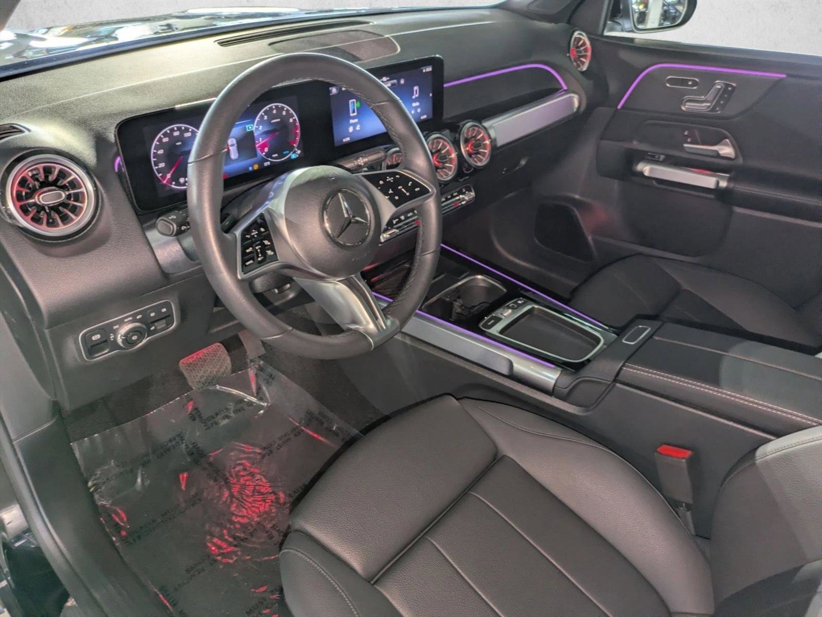Certified 2025 Mercedes-Benz GLB 250 4MATIC image 10