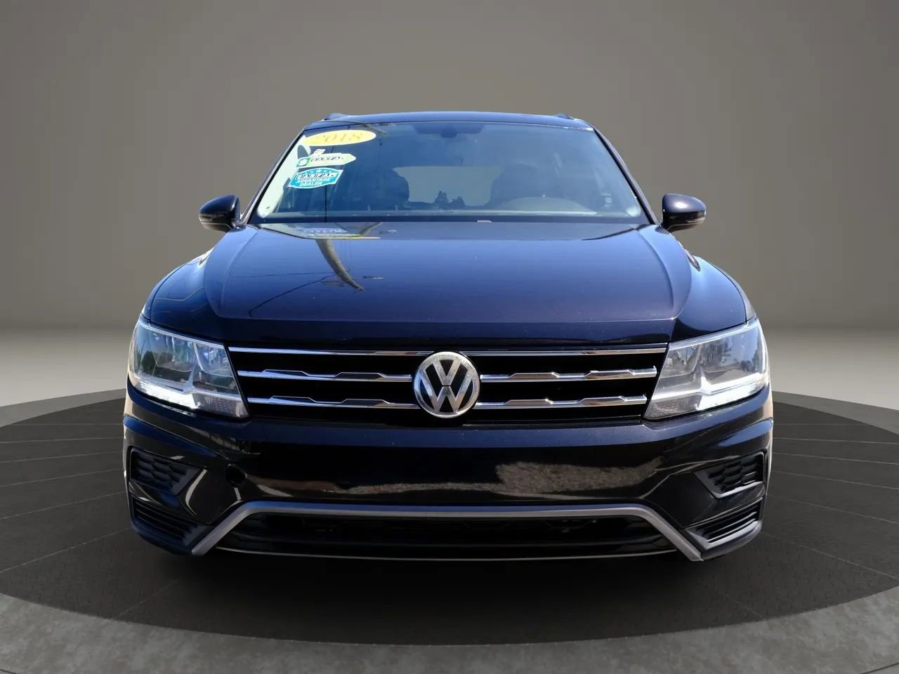 Used 2018 Volkswagen Tiguan SE FWD image 9
