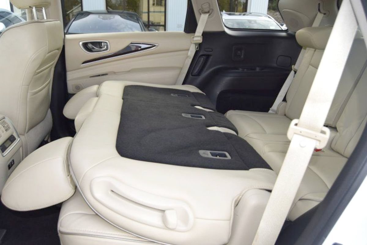 Used 2020 INFINITI QX60 Luxe w/ Sensory Package AWD/4WD image 34