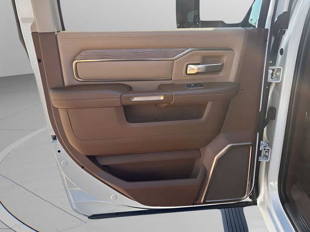 Used 2022 RAM 2500 Limited image 17