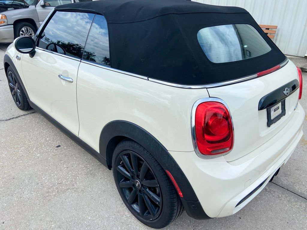 Used 2016 MINI Cooper S FWD image 3