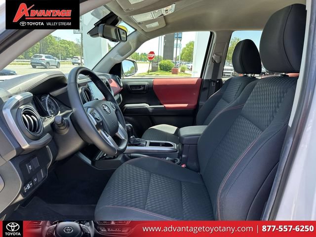 Certified 2023 Toyota Tacoma SR5 AWD/4WD image 18