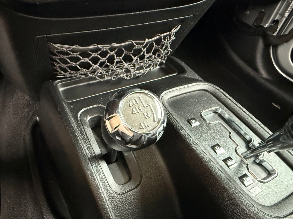Used 2013 Jeep Wrangler Sahara w/ Connectivity Group AWD/4WD image 26