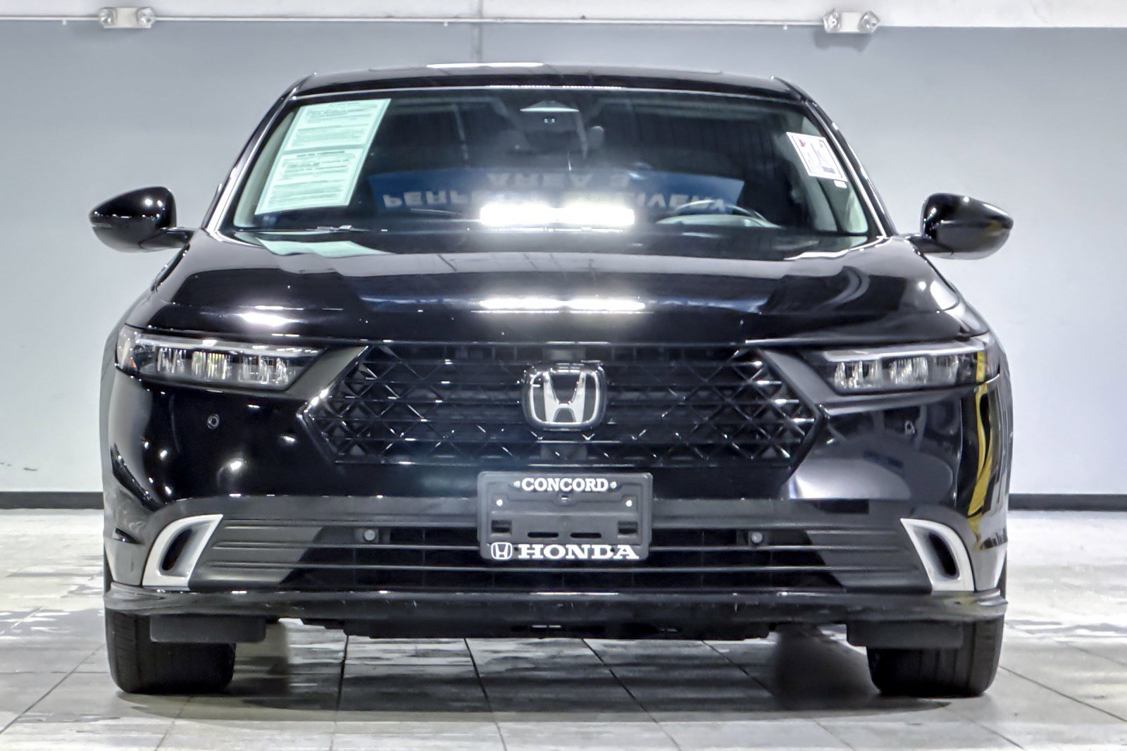 Used 2024 Honda Accord Touring image 5