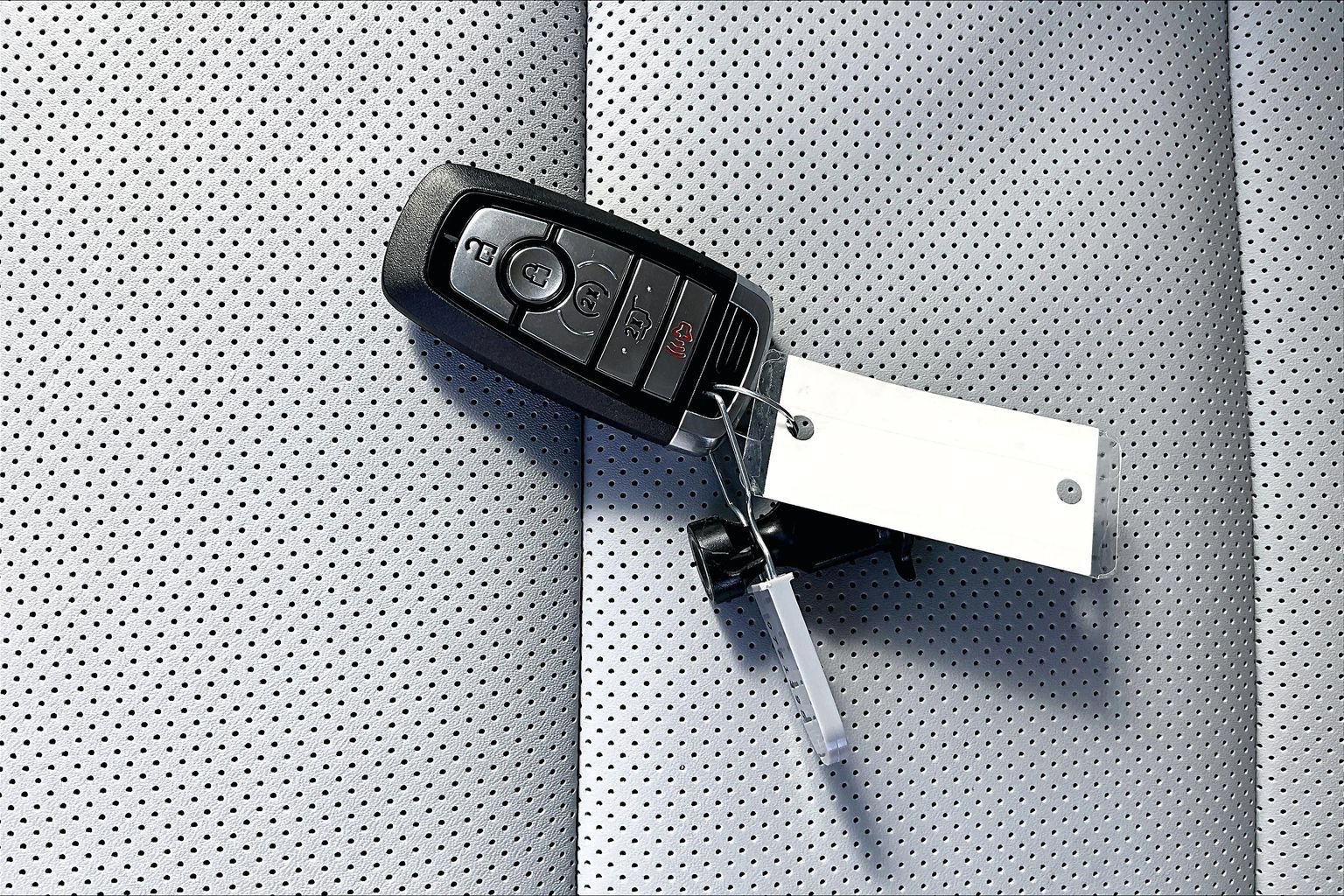 Used 2026 Ford Explorer Platinum w/ LUX Leather Package image 11