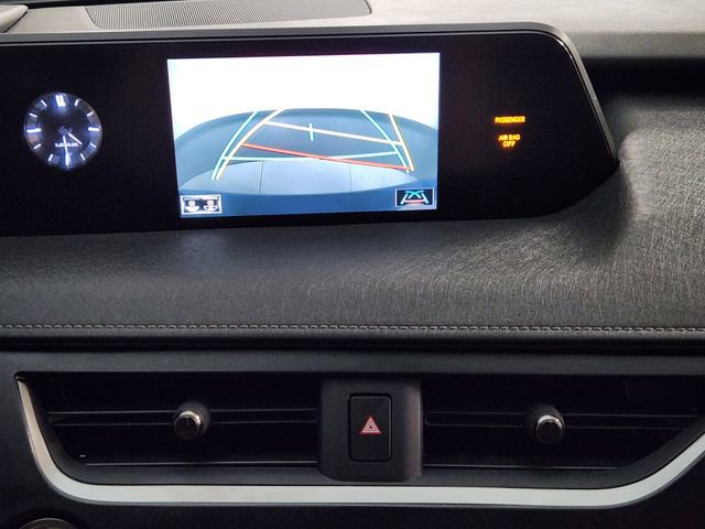 Used 2019 Lexus UX 200 FWD image 18