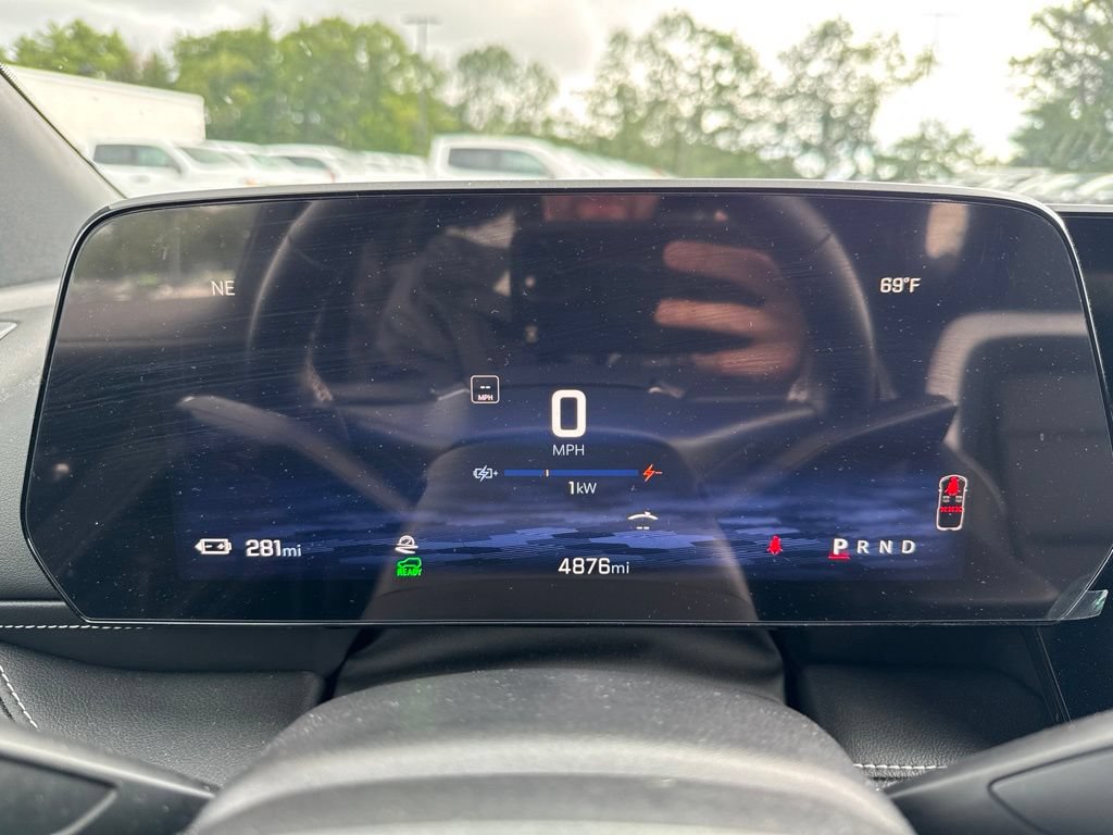 New 2025 Chevrolet Blazer EV LT AWD/4WD image 43