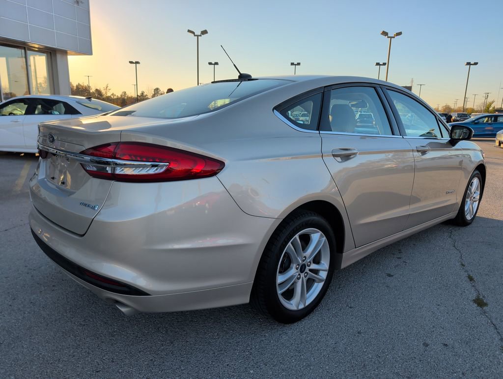 Used 2018 Ford Fusion S image 7