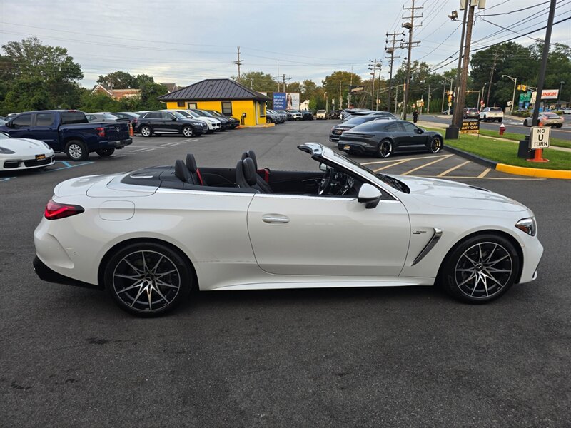 Used 2025 Mercedes-Benz CLE 53 AMG 4MATIC Cabriolet image 32
