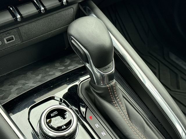 Used 2024 GMC Canyon AT4 w/ Canyon Safety Plus Package image 15