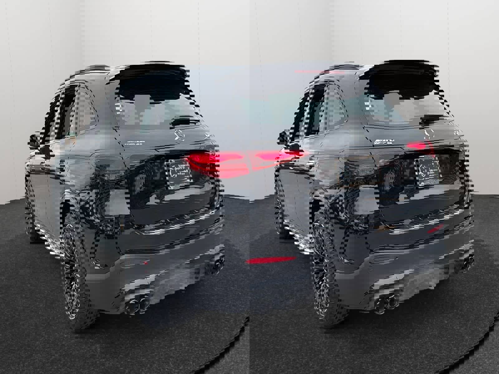 New 2026 Mercedes-Benz GLC 43 AMG 4MATIC image 6